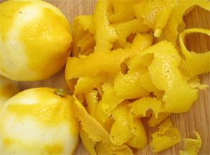 Limon kabuğunun faydaları ve yan etkileri nelerdir? Limon kabuğunun faydaları ve yan etkileri nelerdir?
