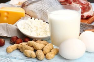 Proteinin yararları ve fazla proteinli beslenmenin zararları