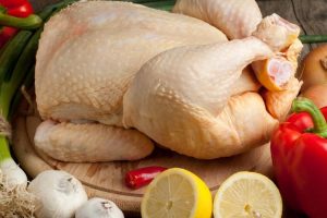 Tavuk Eti Zararlı mı? Tavuklarda Antibiyotik Kullanımı ve Etkileri